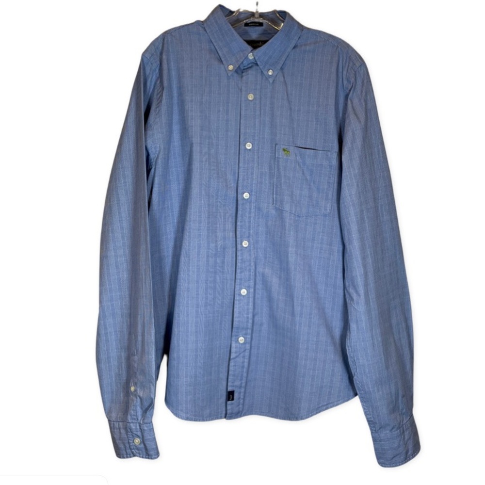 A&F Muscle Button Down